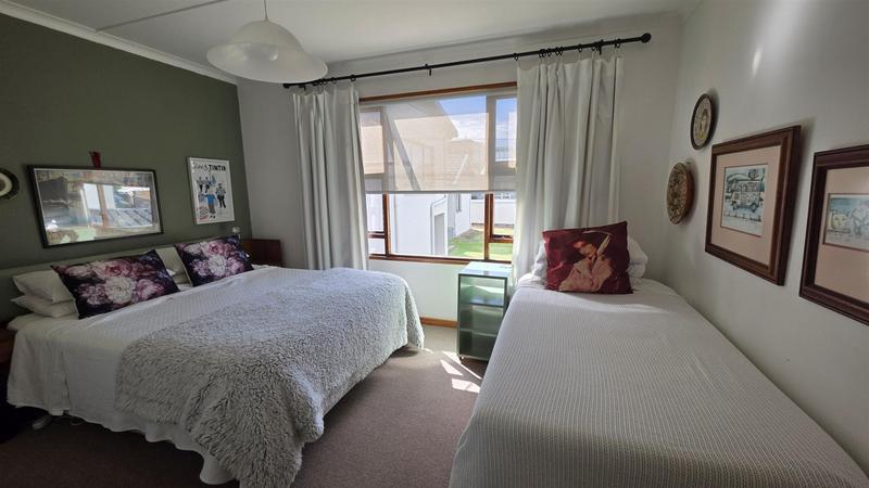 4 Bedroom Property for Sale in Klein Brak Western Cape